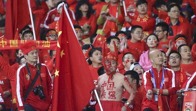 女上男下虐奶动态图27播报